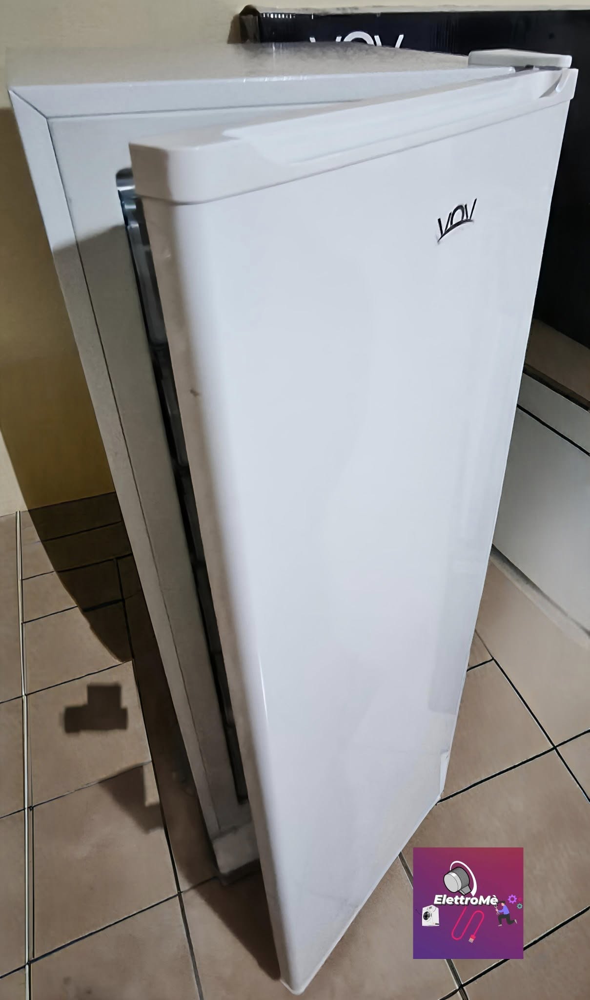 CONGELATORE VERTICALE 6 CASSETTI